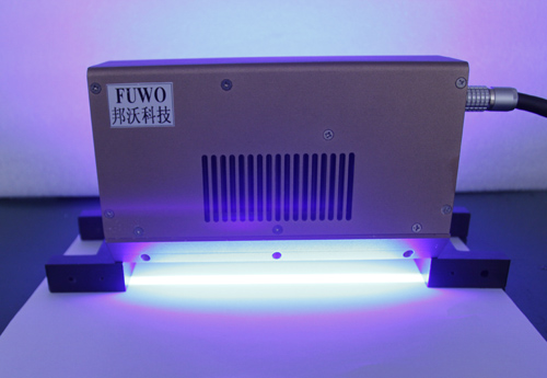 线光源UV-LED光固化装置